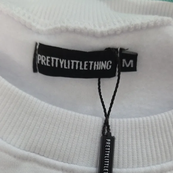 PRETTYLITTLETHING Classic/Basic White Sweater Cut-Top🧿 - Picture 6 of 11